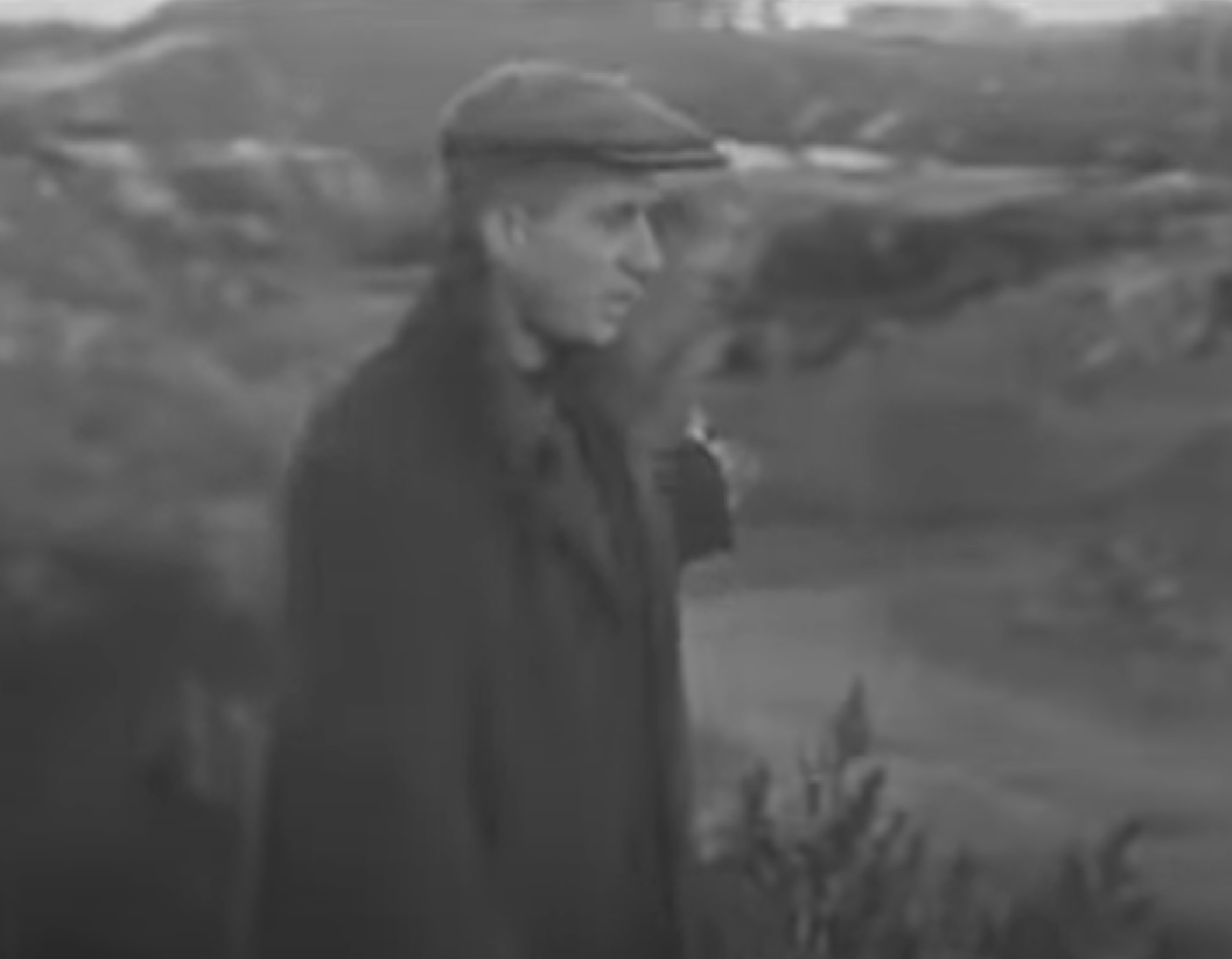 Володимир Давидов розповідає кореспондентам радянських та американських газет про спалювання тіл у Бабиному Ярі